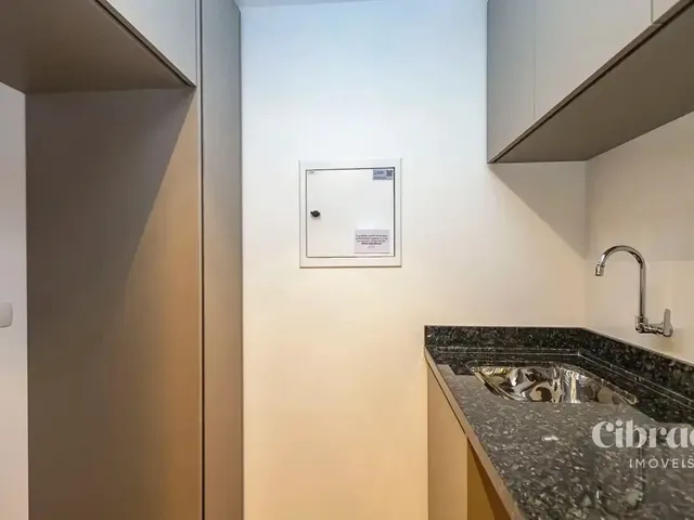 Apartamento 1 quarto e 1 banheiro, para alugar, no bairro Campina do Siqueira em Curitiba