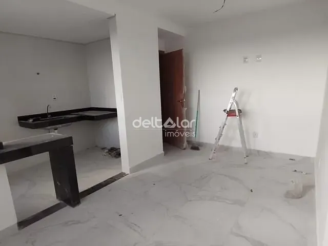 Apartamento com 50m² 2 quartos e 1 banheiro, à venda, no bairro Santa Mônica em Belo Horizonte