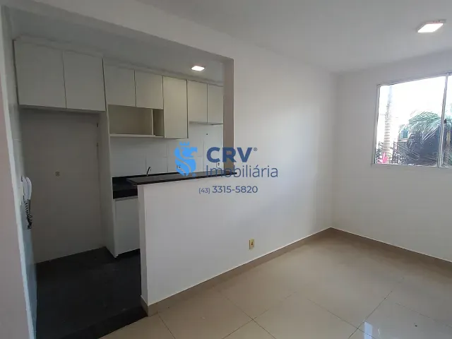 Apartamento 2 quartos e 1 banheiro, para alugar, no bairro Conjunto Habitacional Doutor Farid Libos em Londrina