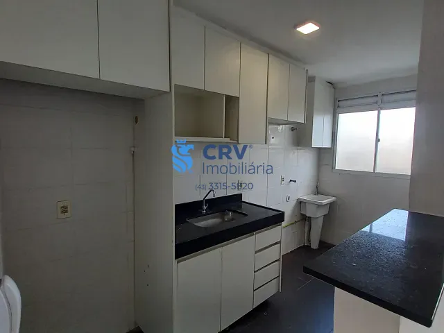 Apartamento 2 quartos e 1 banheiro, para alugar, no bairro Conjunto Habitacional Doutor Farid Libos em Londrina