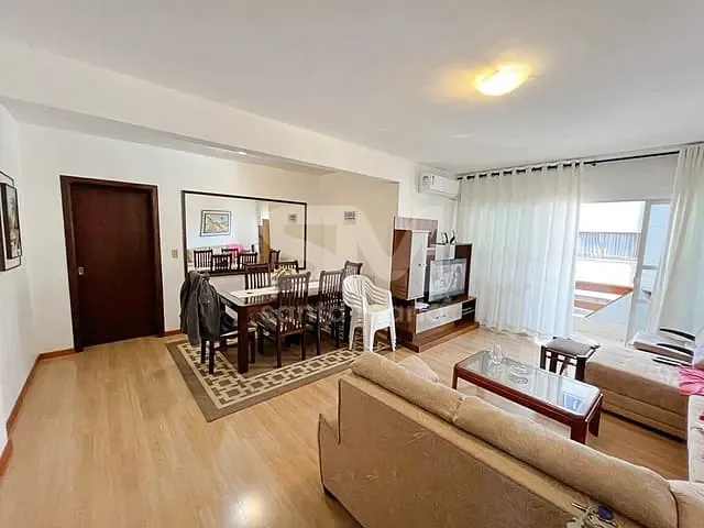Apartamento com 135m² 3 quartos e 2 banheiros, à venda, no bairro Centro em Chapecó