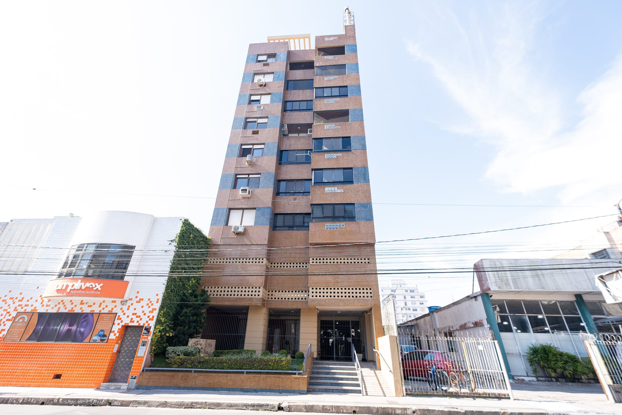 Apartamento de 3 Dormitórios Disponível para Venda no Centro de Pelotas RS com Excelente Localização e Amplo Espaço