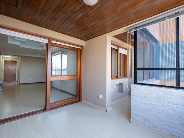 Apartamento 3 quartos e 3 banheiros, à venda, no bairro Centro em Pelotas