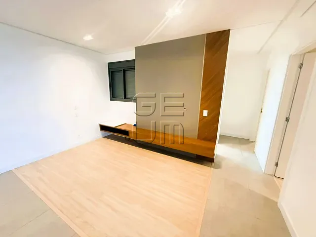 Apartamento com 182m² 2 quartos e 2 banheiros, à venda, no bairro Guanabara Parque Boulevard em Londrina