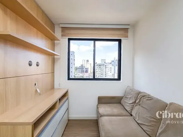 Apartamento 1 quarto e 1 banheiro, para alugar, no bairro Cabral em Curitiba