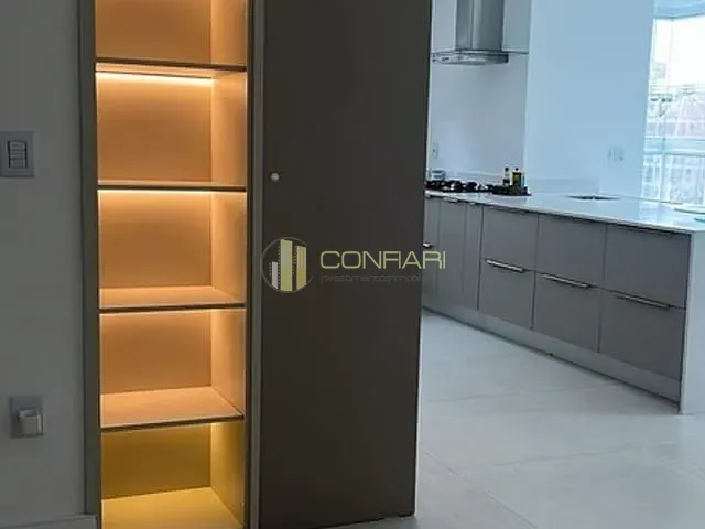 Apartamento com 161m² 3 quartos e 7 banheiros, à venda, no bairro Perequê em Itapema