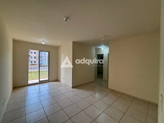 Apartamento 3 quartos e 1 banheiro, à venda, no bairro Uvaranas em Ponta Grossa
