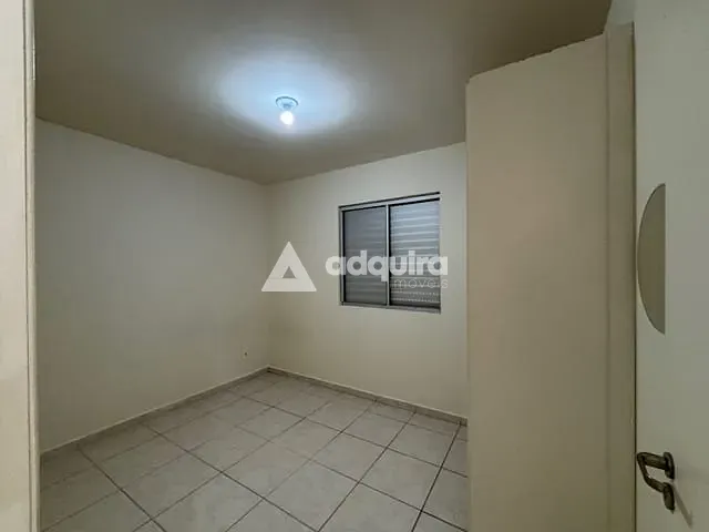 Apartamento 3 quartos e 1 banheiro, à venda, no bairro Uvaranas em Ponta Grossa