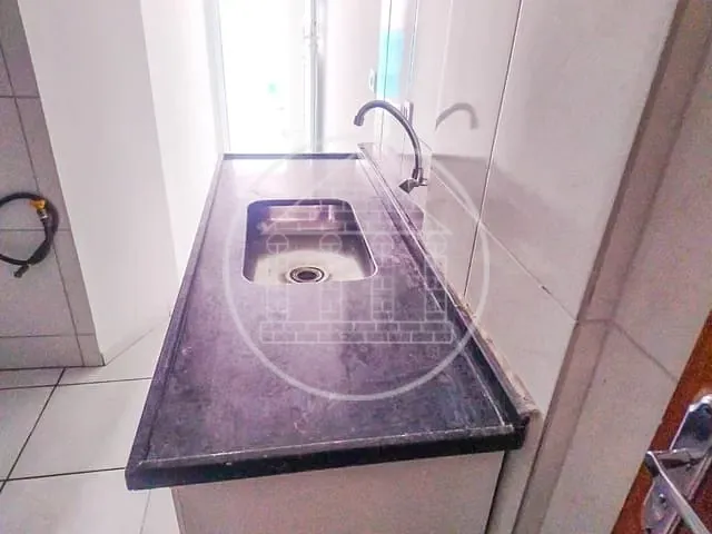 Apartamento 2 quartos e 1 banheiro, para alugar, no bairro Jardim Beatriz em São Paulo
