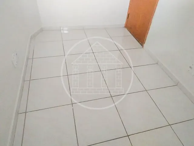 Apartamento 2 quartos e 1 banheiro, para alugar, no bairro Jardim Beatriz em São Paulo