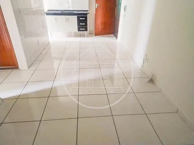 Apartamento 2 quartos e 1 banheiro, para alugar, no bairro Jardim Beatriz em São Paulo