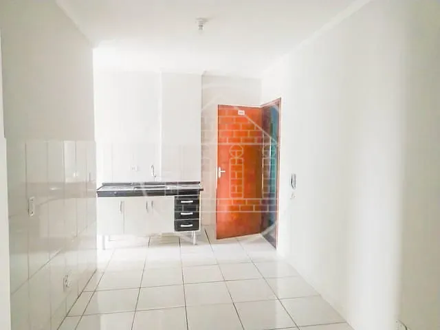 Apartamento 2 quartos e 1 banheiro, para alugar, no bairro Jardim Beatriz em São Paulo