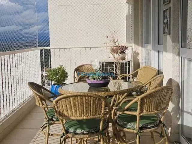 Apartamento 3 quartos e 3 banheiros, à venda, no bairro Jardim das Indústrias em São José dos Campos
