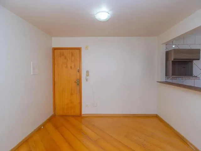 Apartamento 1 quarto e 1 banheiro, à venda, no bairro Campo Comprido em Curitiba