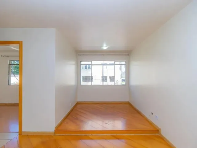 Apartamento 1 quarto e 1 banheiro, à venda, no bairro Campo Comprido em Curitiba