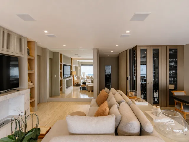 Apartamento com 187m² 3 quartos e 4 banheiros, à venda, no bairro Moema em São Paulo