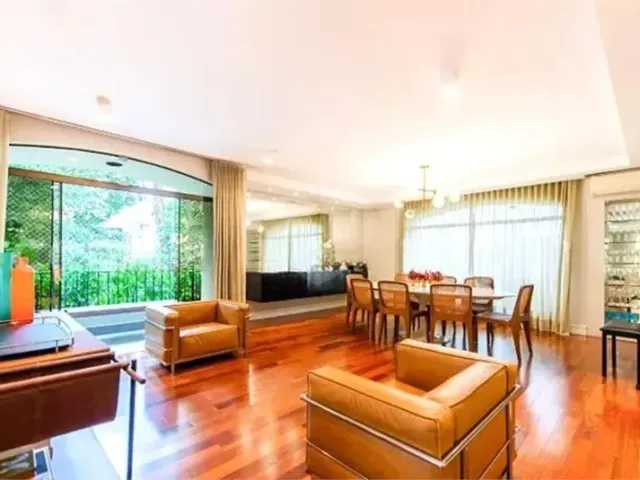 Apartamento com 253m² 4 quartos e 5 banheiros, à venda, no bairro Pinheiros em São Paulo