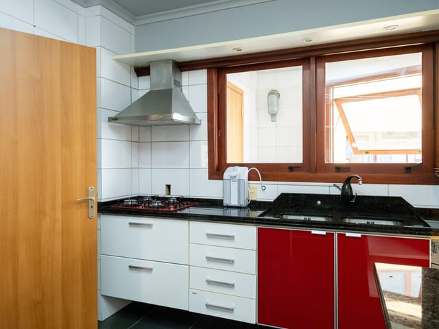 Apartamento 3 quartos e 2 banheiros, à venda, no bairro Centro em Pelotas