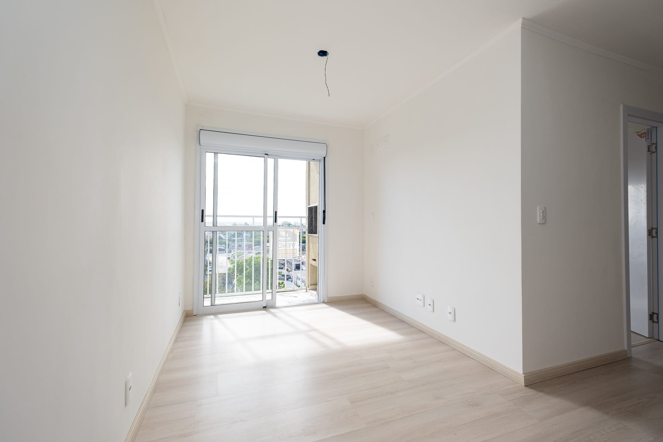 Apartamento 50 m² à Venda ou Aluguel – 2 Dormitórios, Sacada c/ Churrasqueira | Fragata, Pelotas/RS