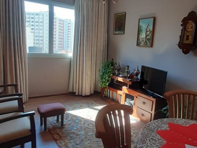 Apartamento 2 quartos e 2 banheiros, à venda, no bairro Centro em Petrópolis