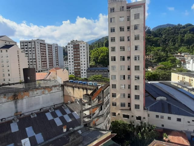 Apartamento 2 quartos e 2 banheiros, à venda, no bairro Centro em Petrópolis