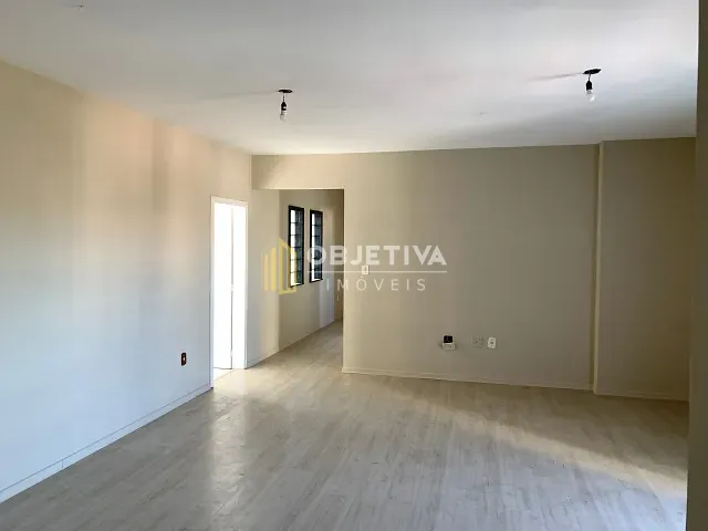 Apartamento com 138m² 3 quartos e 2 banheiros, à venda, no bairro Centro em Campo Bom