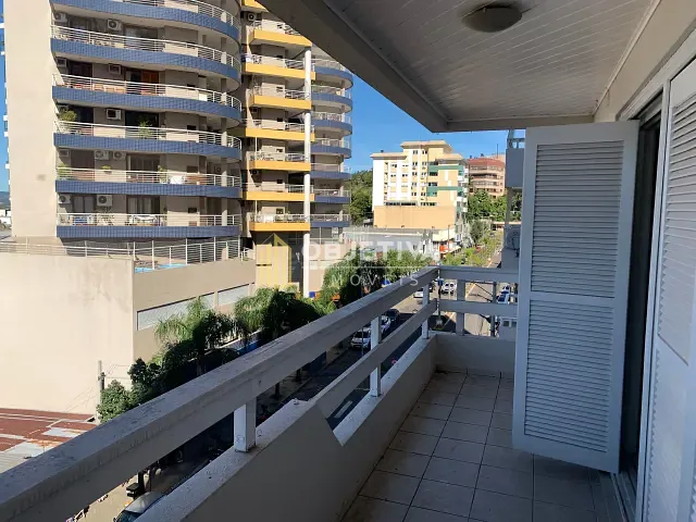 Apartamento com 138m² 3 quartos e 2 banheiros, à venda, no bairro Centro em Campo Bom