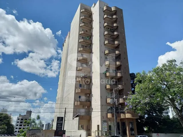 Apartamento 3 quartos e 2 banheiros, para alugar, no bairro Centro em Chapecó