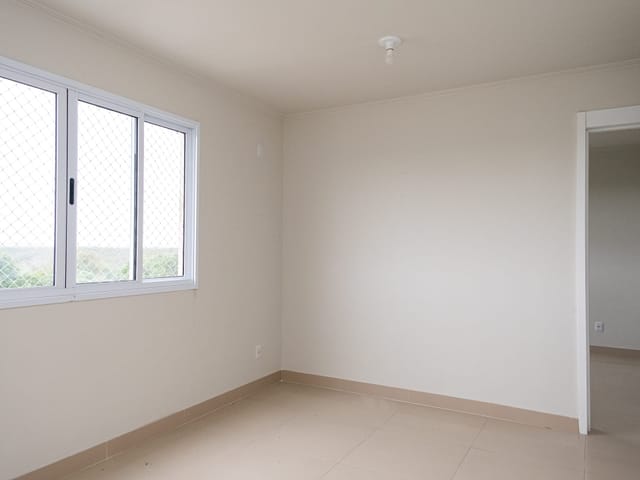 Apartamento 2 quartos e 1 banheiro, à venda, no bairro São Gonçalo em Pelotas