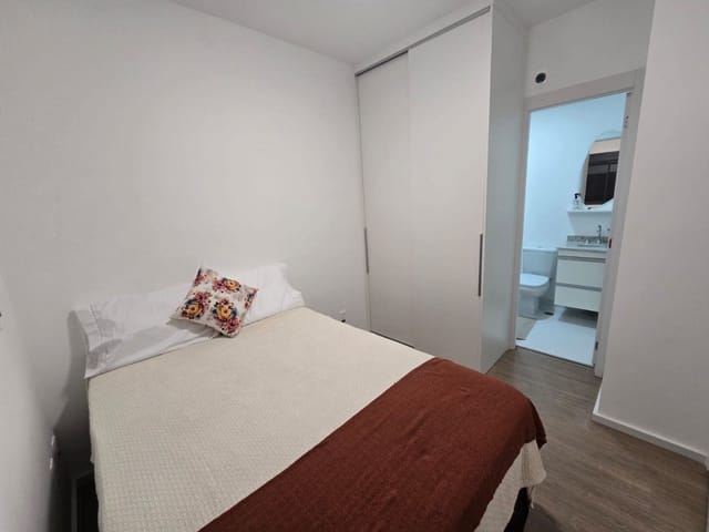 Apartamento 1 quarto e 1 banheiro, à venda, no bairro Jardim Esplanada em São José dos Campos