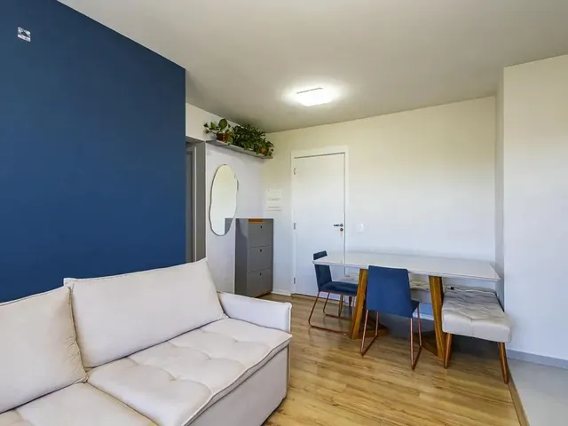 Apartamento 2 quartos e 1 banheiro, à venda, no bairro Campo Comprido em Curitiba