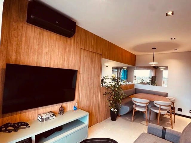 Apartamento 2 quartos e 1 banheiro, à venda ou para alugar, no bairro Condomínio Residencial Colinas do Paratehy em São José dos Campos