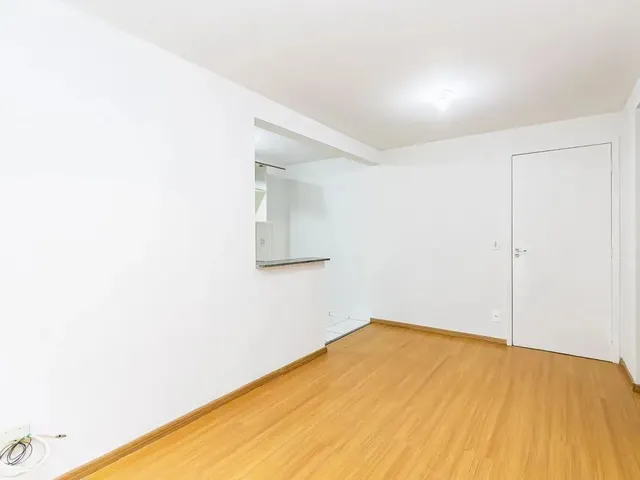 Apartamento 2 quartos e 2 banheiros, à venda, no bairro Campo Comprido em Curitiba