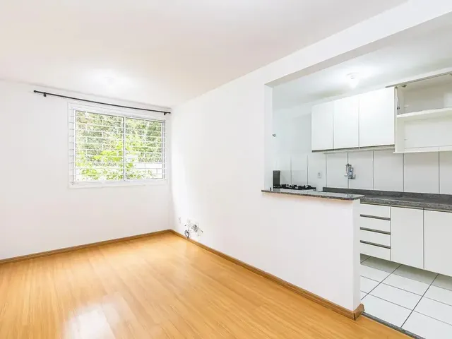 Apartamento 2 quartos e 2 banheiros, à venda, no bairro Campo Comprido em Curitiba