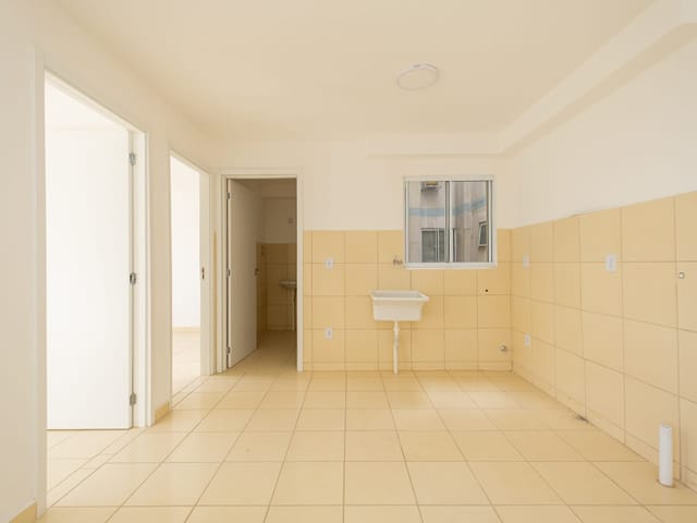 Apartamento 2 quartos e 1 banheiro, à venda, no bairro Areal em Pelotas