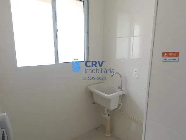 Apartamento 2 quartos e 1 banheiro, para alugar, no bairro Parque Jamaica em Londrina