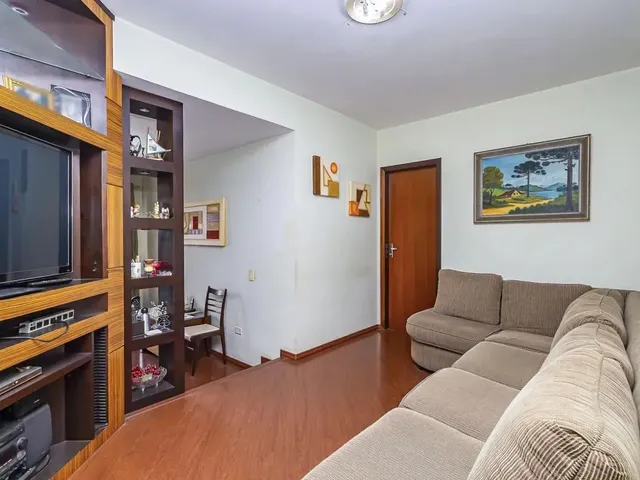 Apartamento 3 quartos e 3 banheiros, à venda, no bairro Cristo Rei em Curitiba