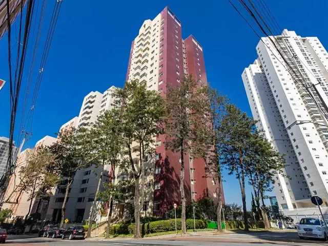Apartamento 3 quartos e 3 banheiros, à venda, no bairro Cristo Rei em Curitiba