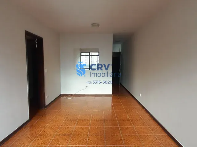 Apartamento 2 quartos e 1 banheiro, para alugar, no bairro Centro em Londrina