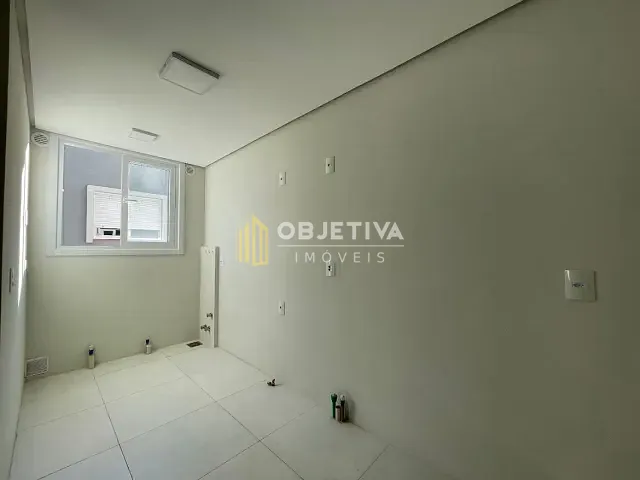 Apartamento 2 quartos e 2 banheiros, para alugar, no bairro Centro em Novo Hamburgo