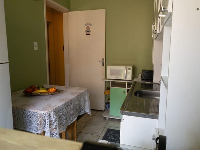 Apartamento 2 quartos e 1 banheiro, à venda, no bairro Três Vendas em Pelotas
