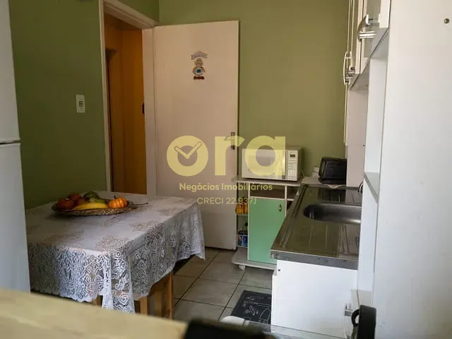 Apartamento 2 quartos e 1 banheiro, à venda, no bairro Três Vendas em Pelotas