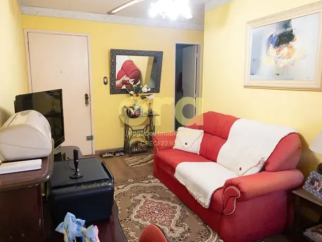 Apartamento 2 quartos e 1 banheiro, à venda, no bairro Três Vendas em Pelotas