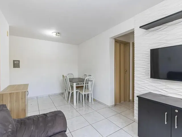 Apartamento 2 quartos e 1 banheiro, à venda, no bairro Portão em Curitiba