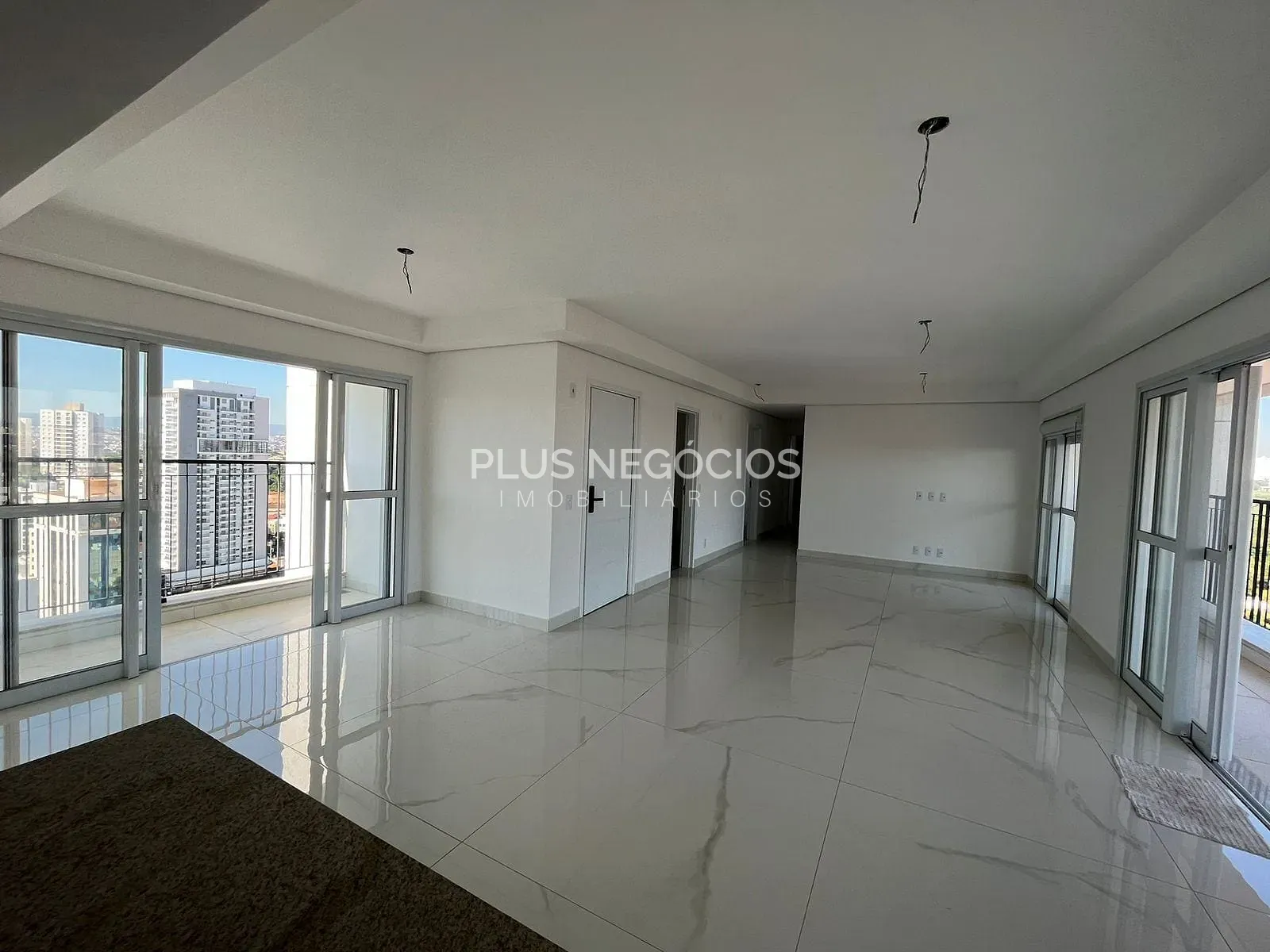Apartamento, 3 quartos, 162 m² - Foto 3