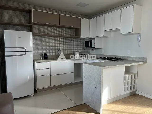 Apartamento com 193m² 3 quartos e 2 banheiros, para alugar, no bairro Centro em Ponta Grossa