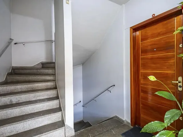Apartamento 3 quartos e 2 banheiros, à venda, no bairro Rebouças em Curitiba