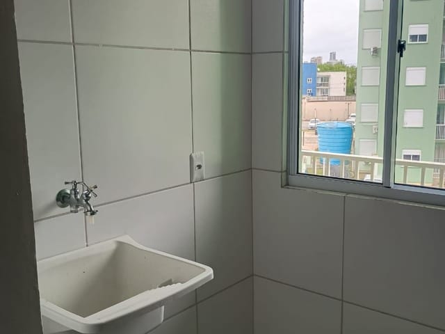 Apartamento com 76m² 2 quartos e 1 banheiro, à venda, no bairro São Gonçalo em Pelotas
