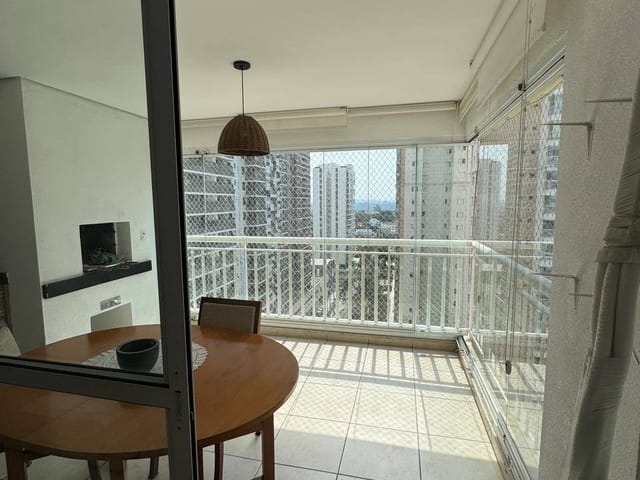 Apartamento 3 quartos e 2 banheiros, à venda, no bairro Condomínio Royal Park em São José dos Campos