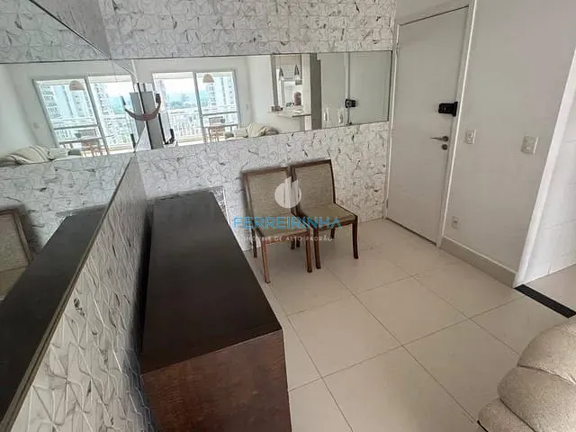 Apartamento 3 quartos e 2 banheiros, à venda, no bairro Condomínio Royal Park em São José dos Campos